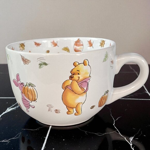 Winnie the Pooh Falling Leaves 21 Ounce Ceramic Soup Mug 5” Dia. With Handle - Picture 1 of 8